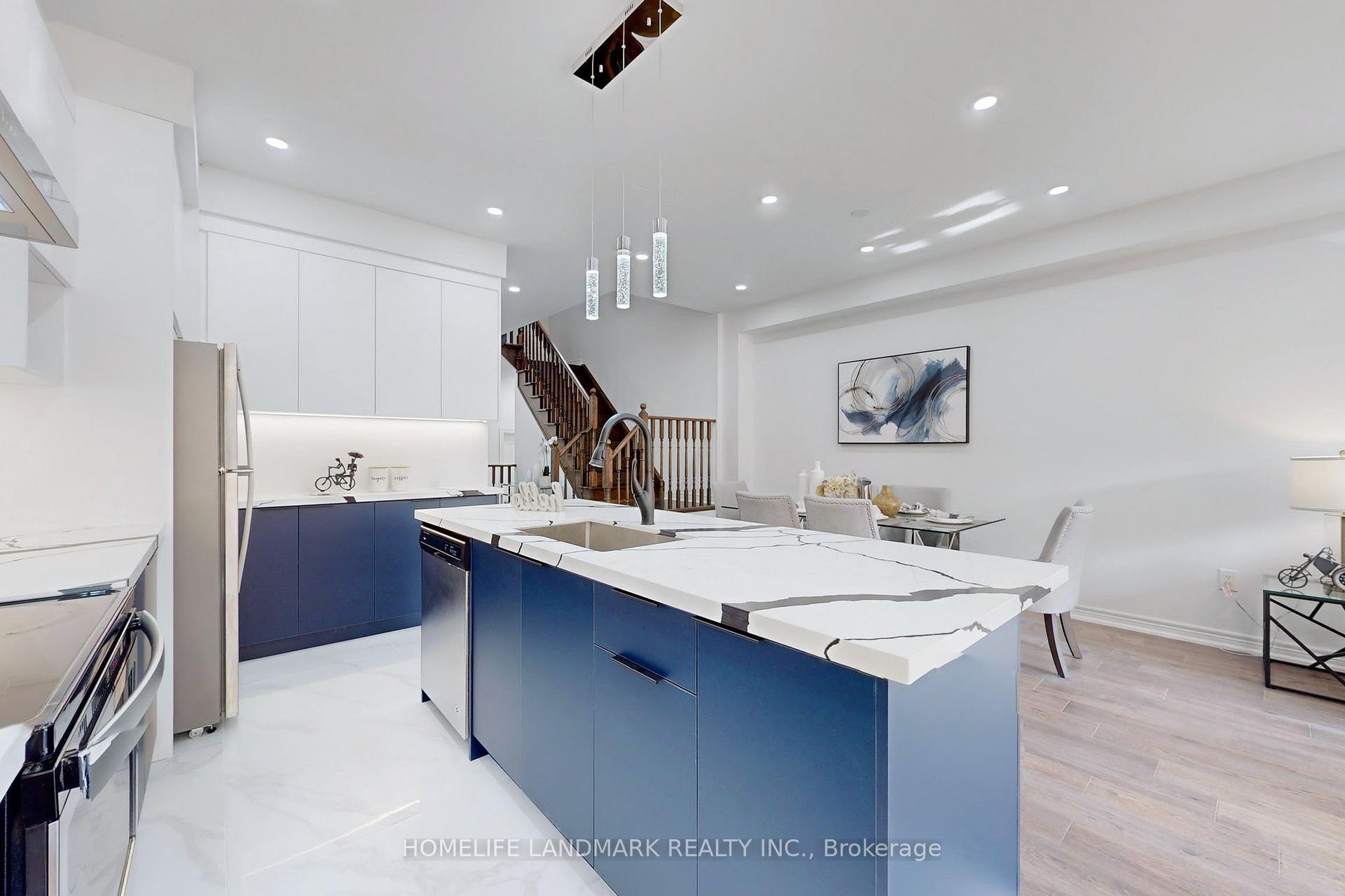 Photo 12 of 7 Reddington Road, Markham, Cedarwood — HOMEH