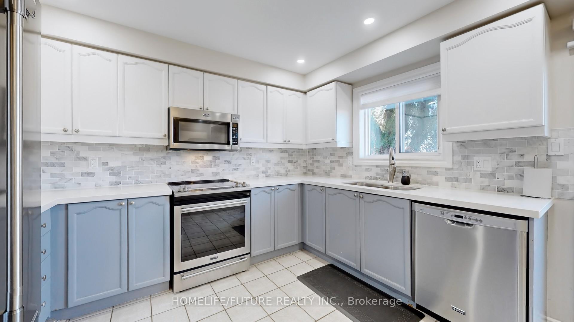 Photo 11 of 75 Shady Lane Crescent, Clarington, Bowmanville — HOMEH