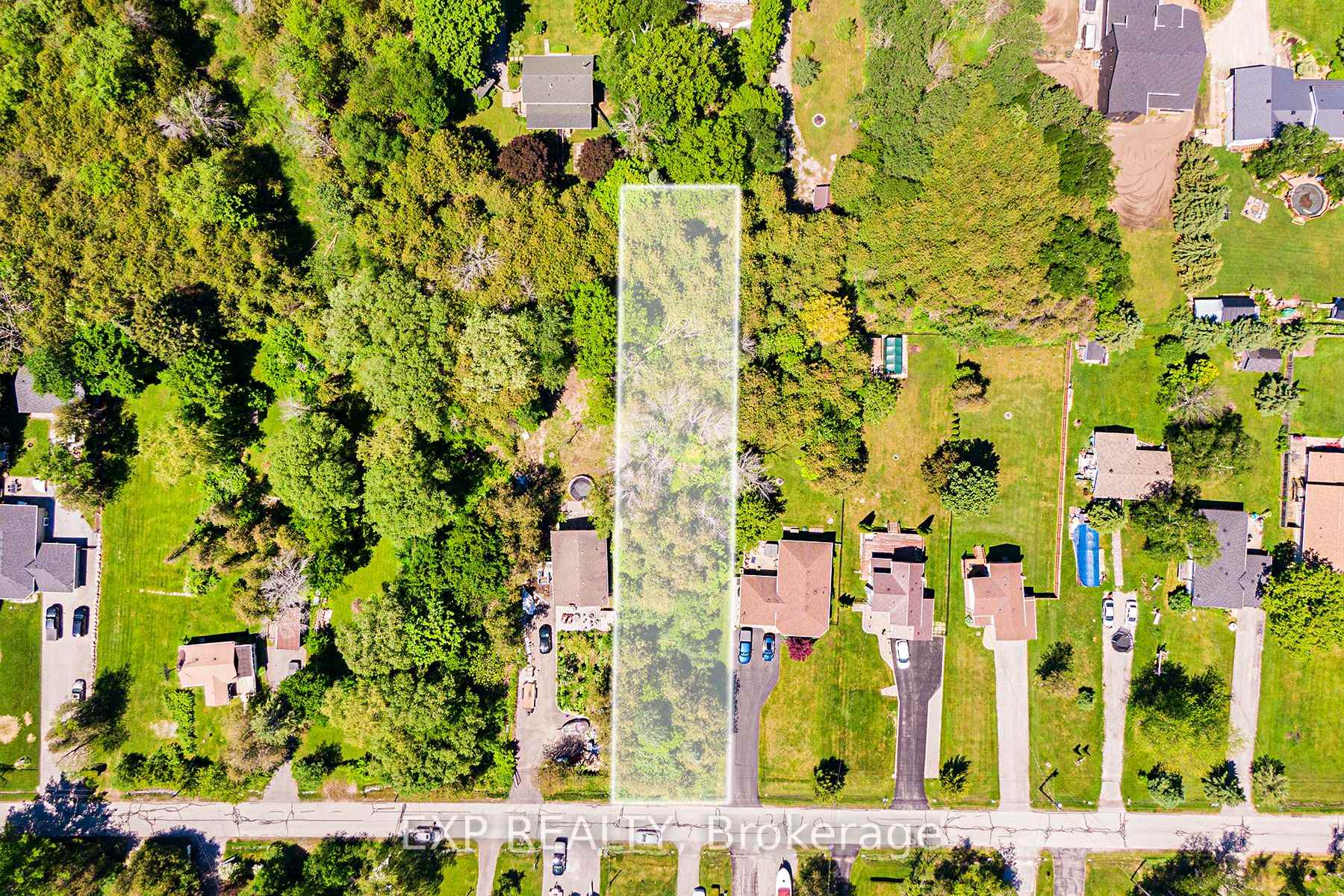 Photo 8 of 72 Sandra Drive, Georgina, Sutton & Jackson's Point — HOMEH