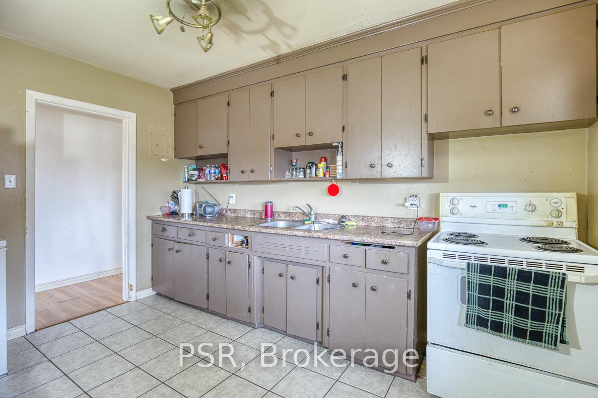 Photo 5 of 514 Krug Street, Kitchener — HOMEH