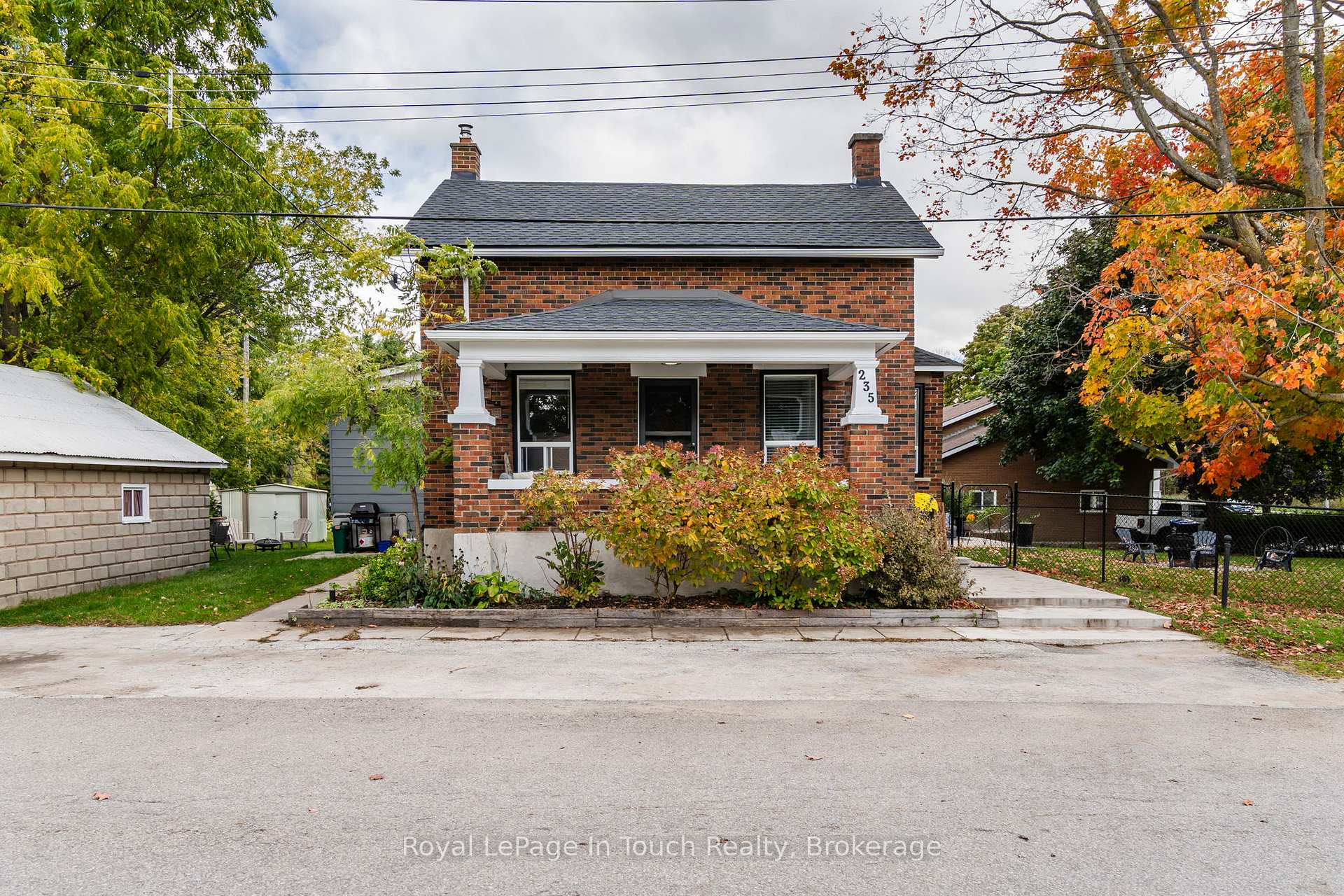 Photo 4 of 235 Jane Street, Clearview, Stayner — HOMEH