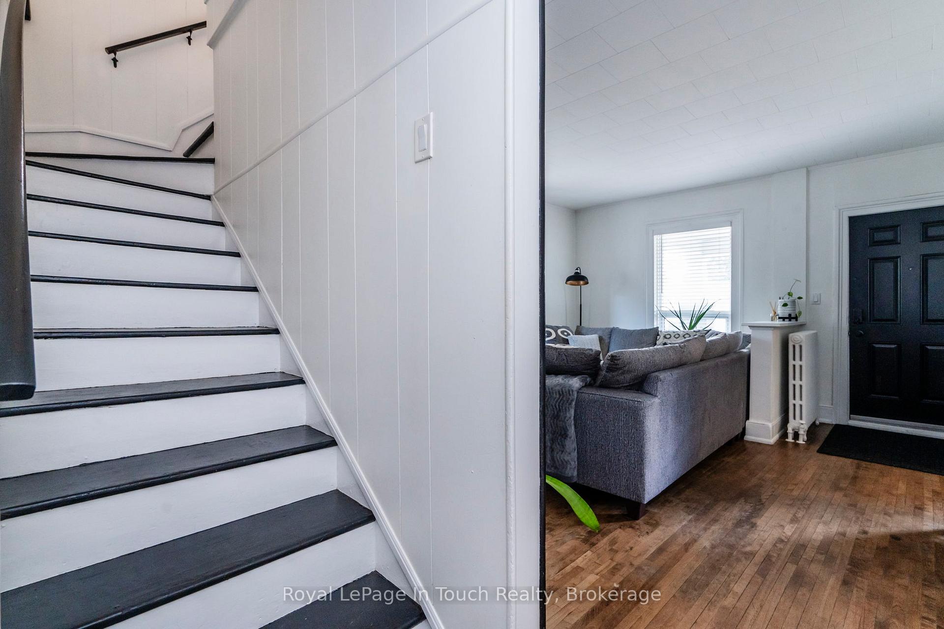 Photo 14 of 235 Jane Street, Clearview, Stayner — HOMEH