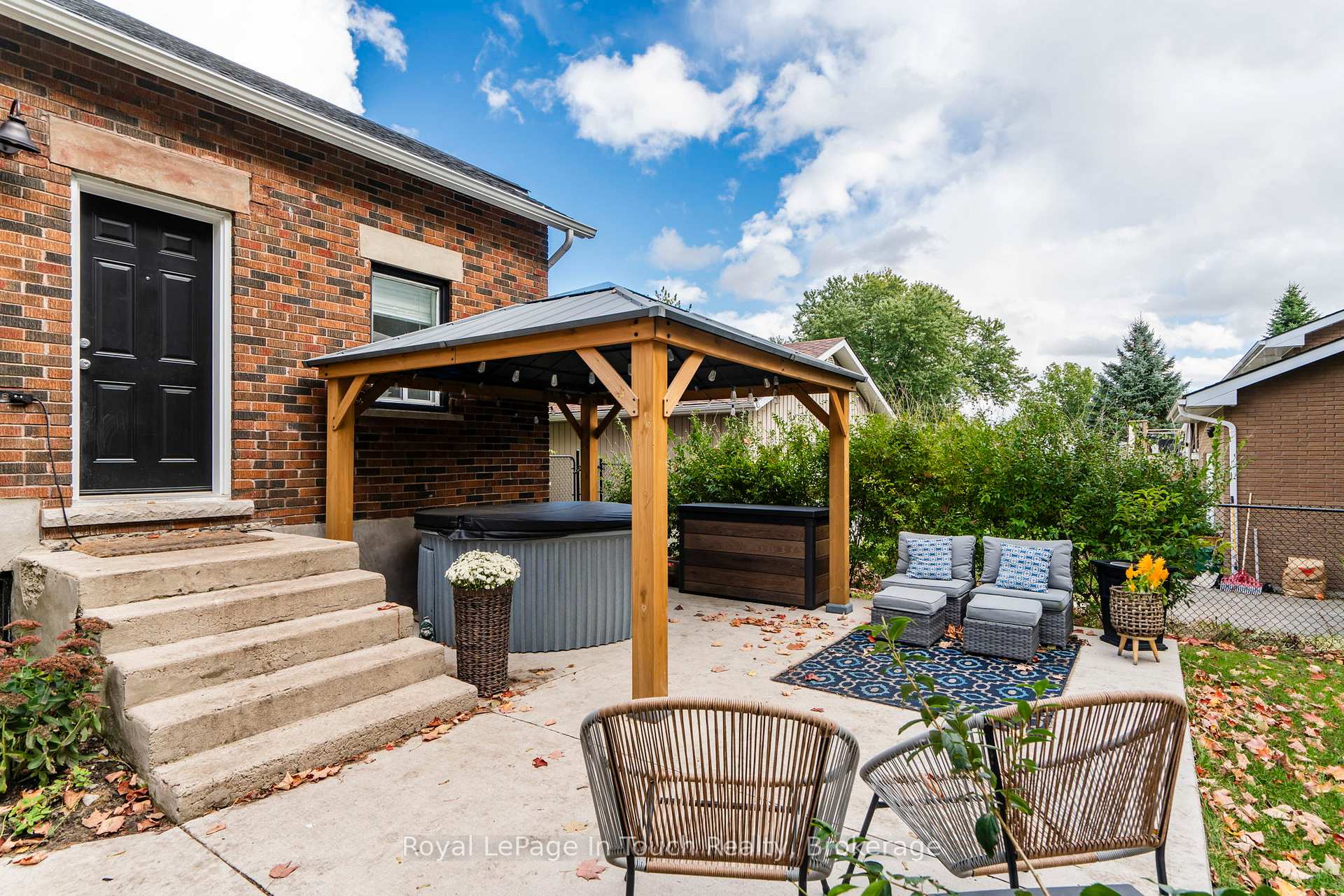 Photo 22 of 235 Jane Street, Clearview, Stayner — HOMEH