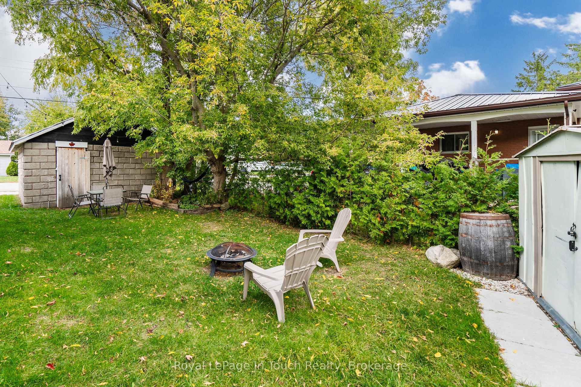 Photo 36 of 235 Jane Street, Clearview, Stayner — HOMEH