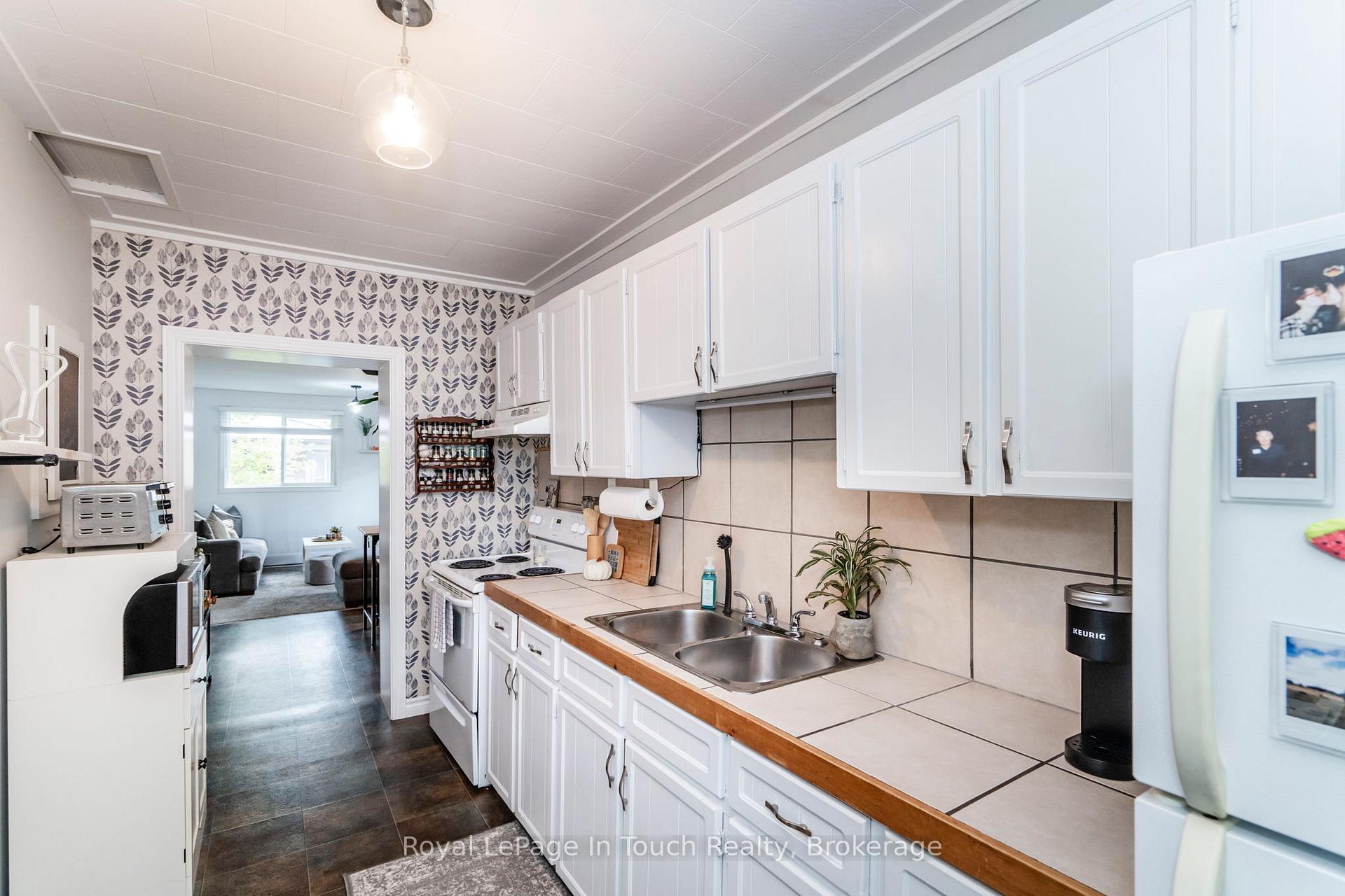 Photo 30 of 235 Jane Street, Clearview, Stayner — HOMEH
