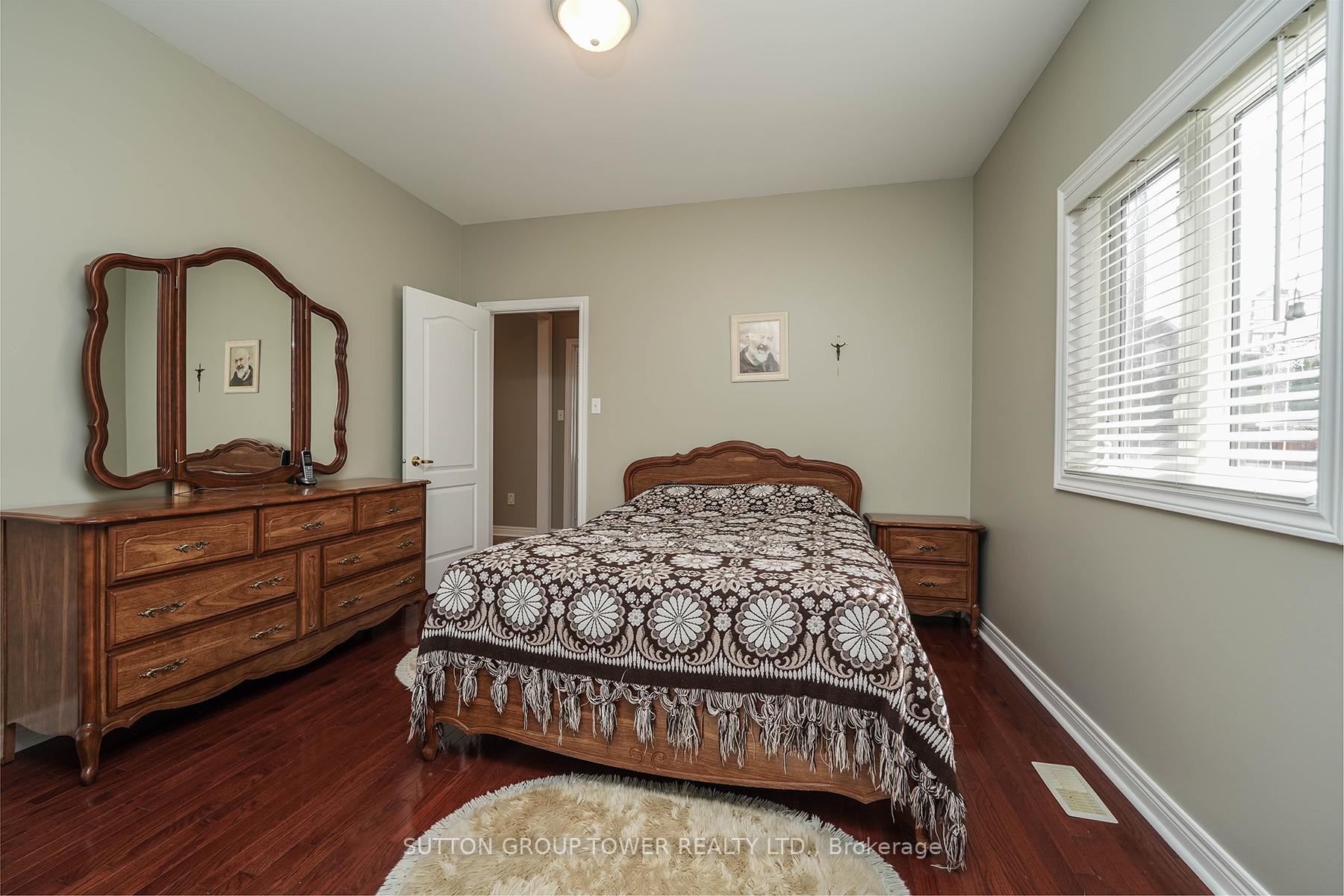 Photo 15 of 41 Vas Road, Vaughan, Vellore Village — HOMEH