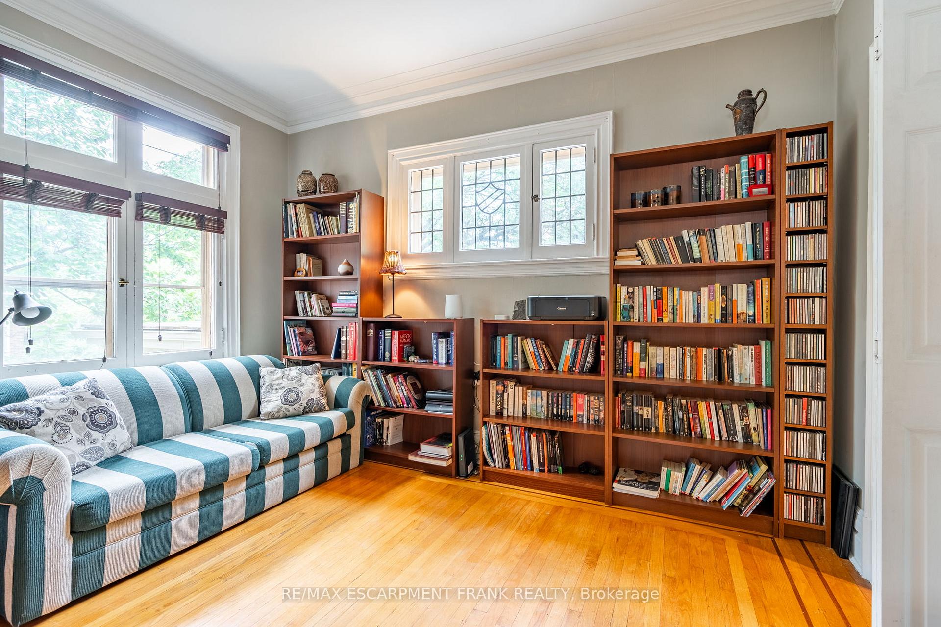 Photo 8 of 60 Glenfern Avenue, Hamilton, Kirkendall — HOMEH