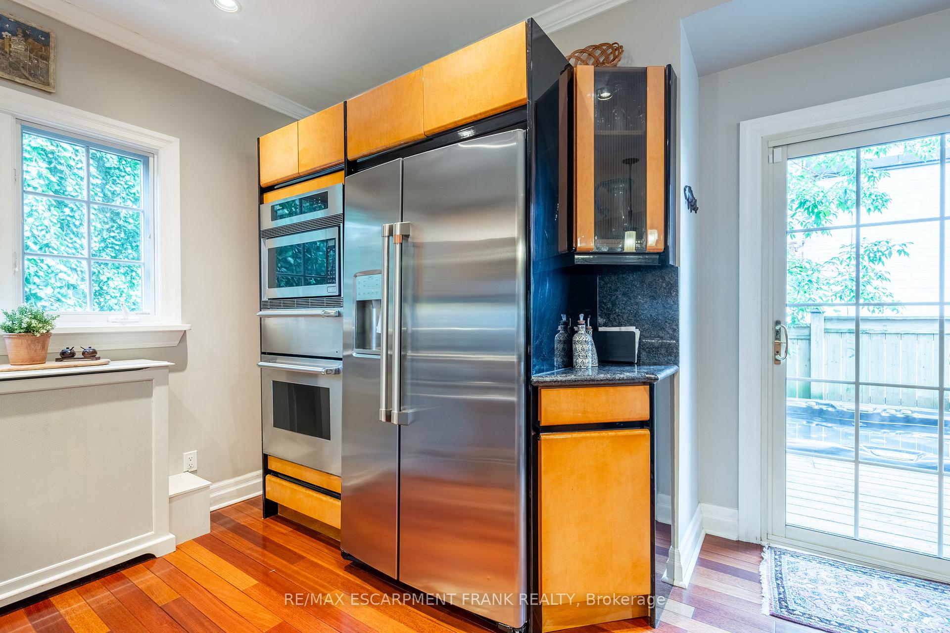 Photo 14 of 60 Glenfern Avenue, Hamilton, Kirkendall — HOMEH