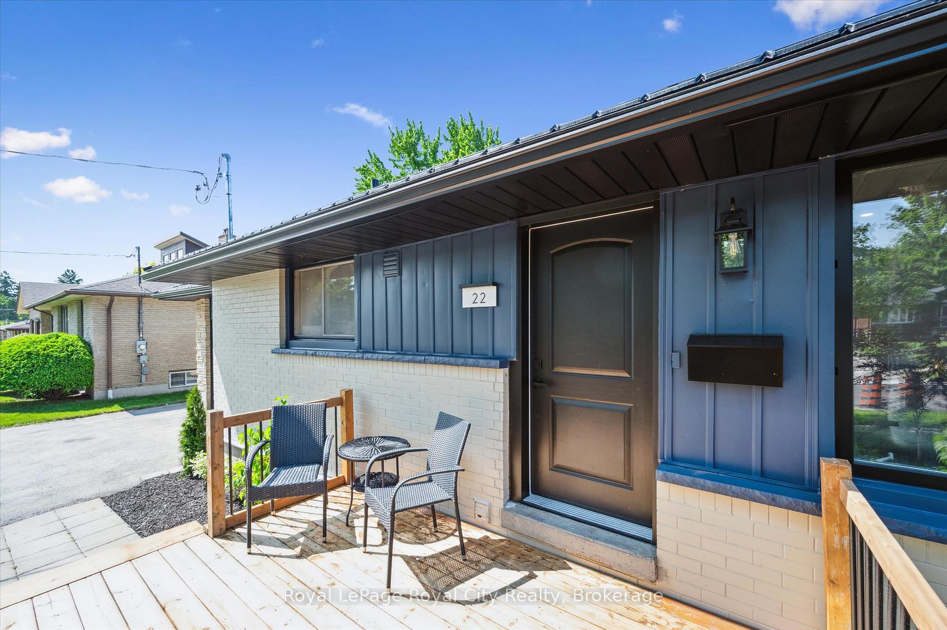 Photo 6 of 22 Heath Road, Guelph, Junction/Onward Willow — HOMEH