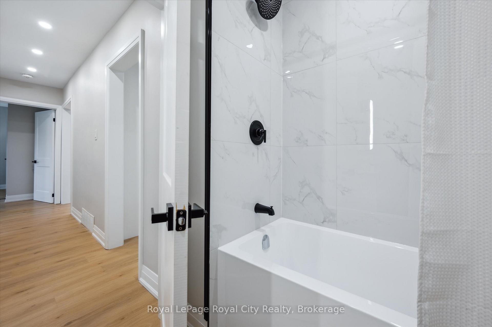 Photo 20 of 22 Heath Road, Guelph, Junction/Onward Willow — HOMEH
