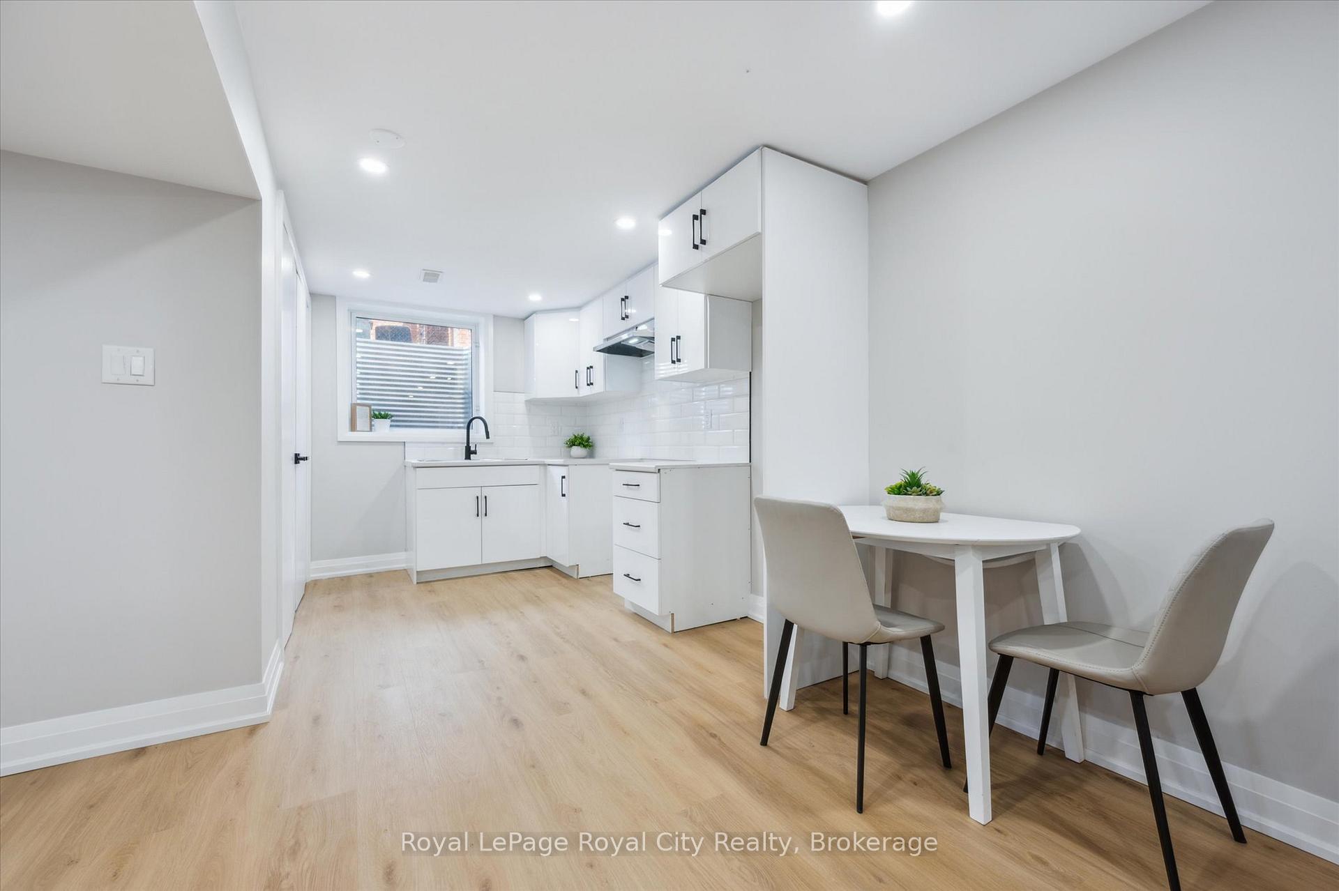 Photo 28 of 22 Heath Road, Guelph, Junction/Onward Willow — HOMEH