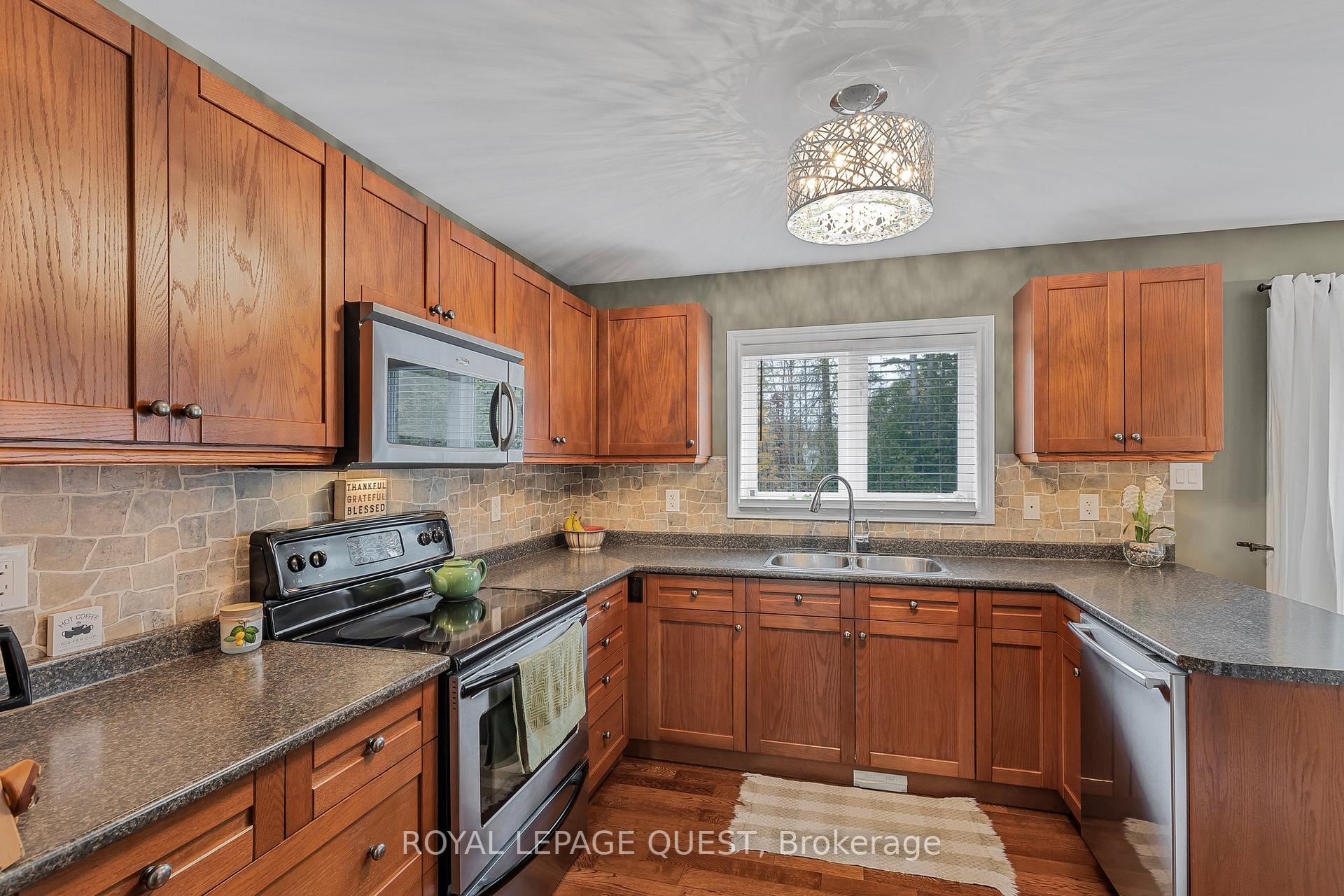 Photo 6 of 3270 Goldstein Road, Severn, Washago — HOMEH