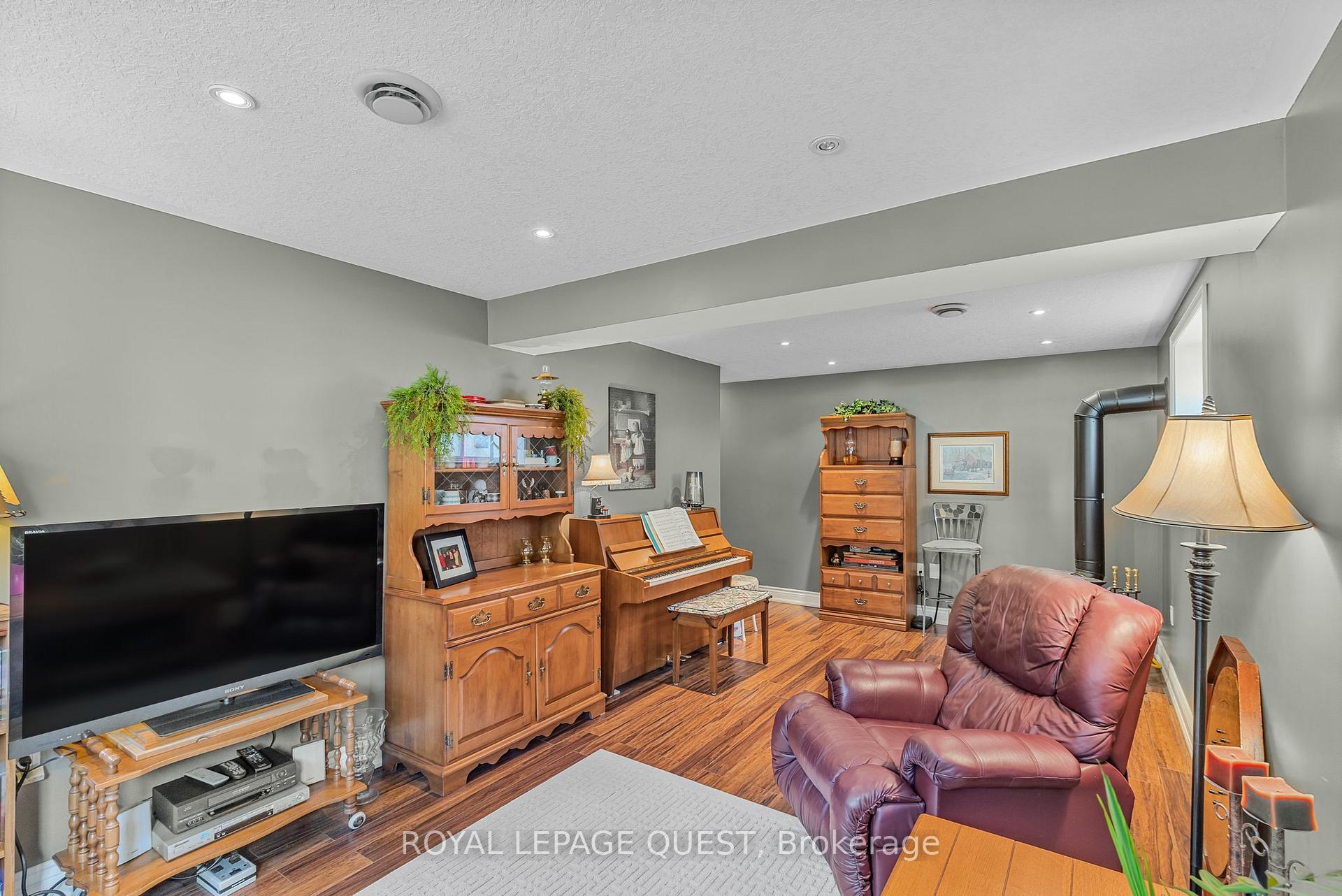 Photo 23 of 3270 Goldstein Road, Severn, Washago — HOMEH