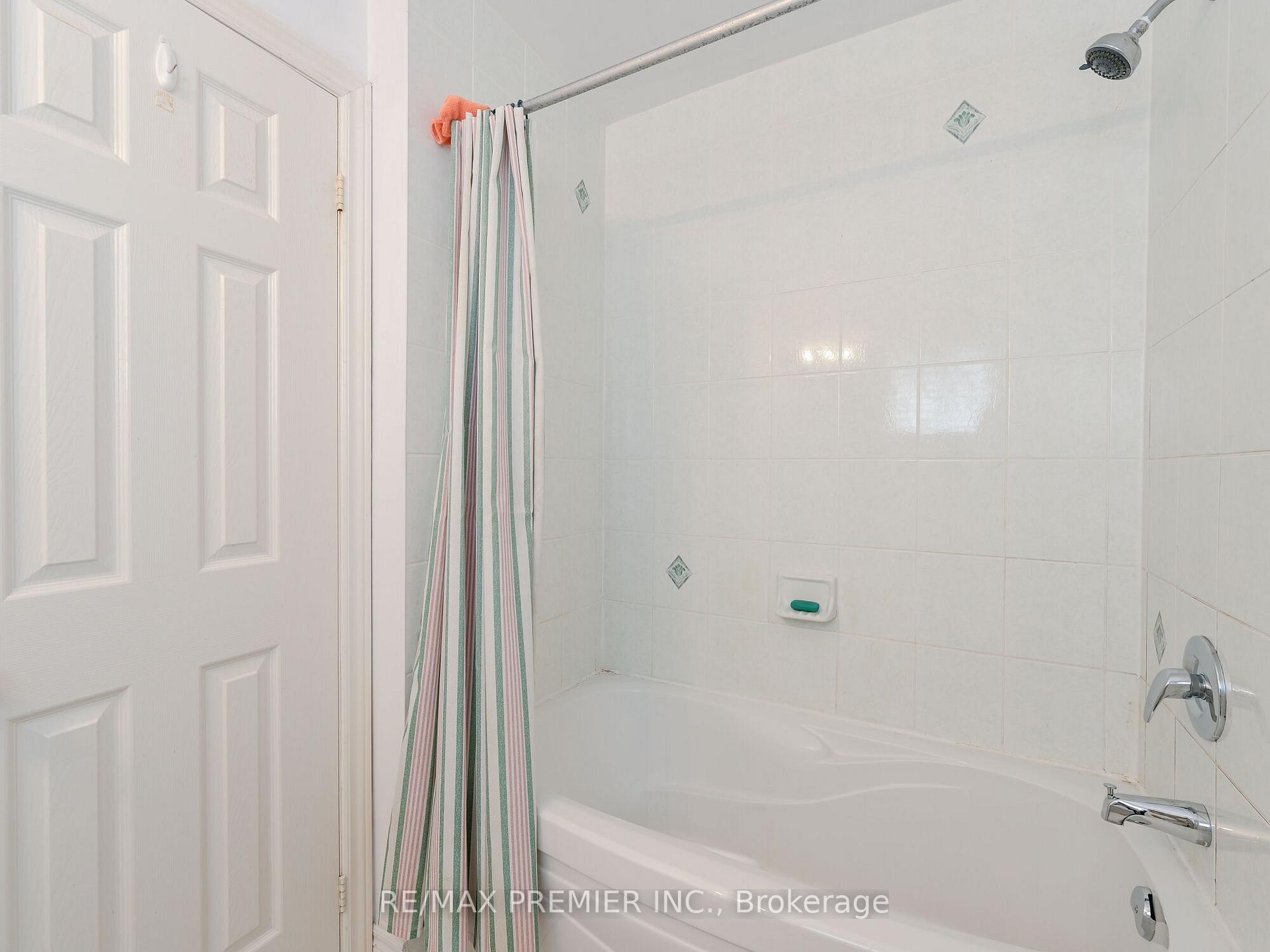 Photo 18 of 81 Archbury Circle, Caledon, Bolton East — HOMEH
