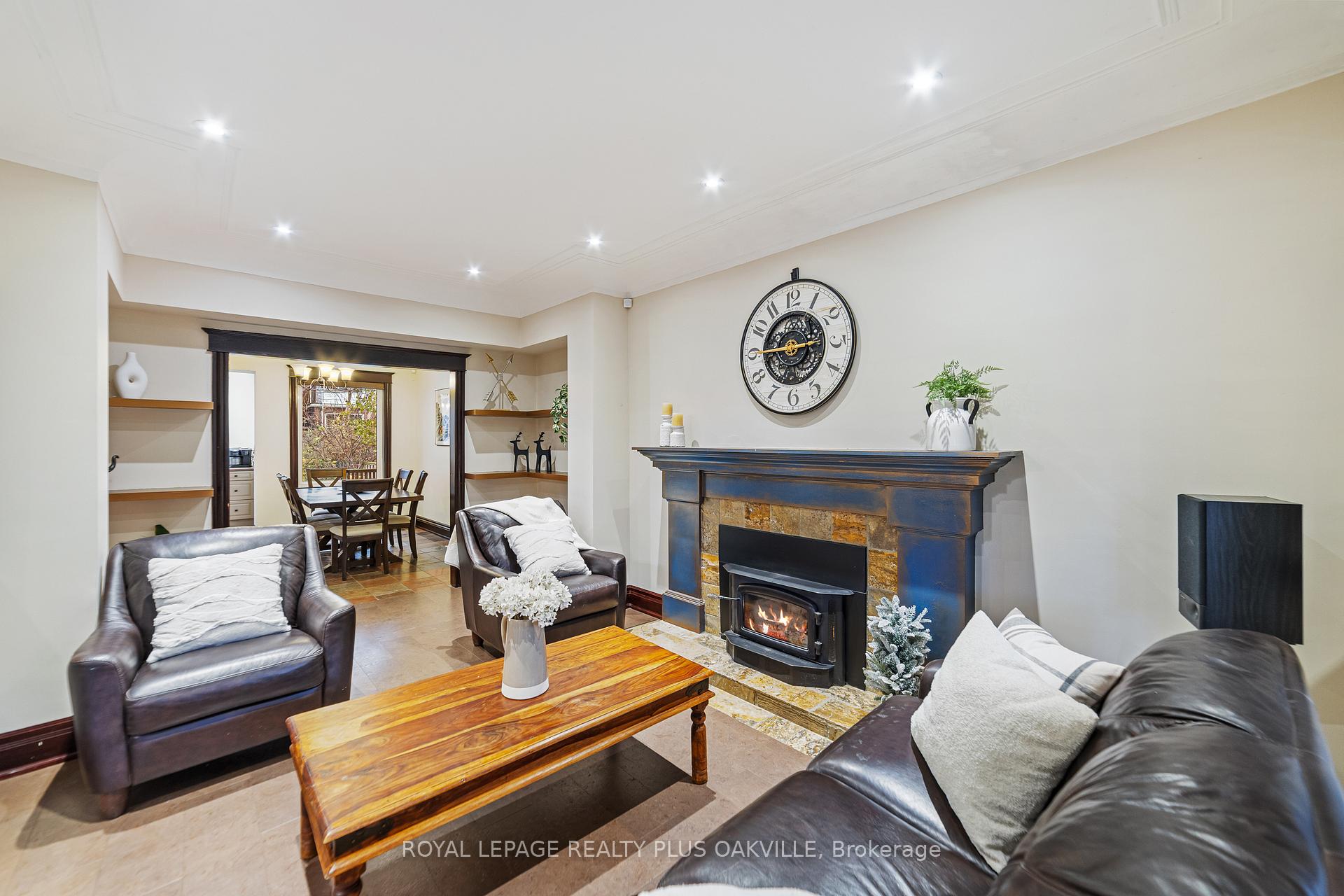 Photo 9 of 53 Barnesdale Avenue S, Hamilton, Stipley — HOMEH
