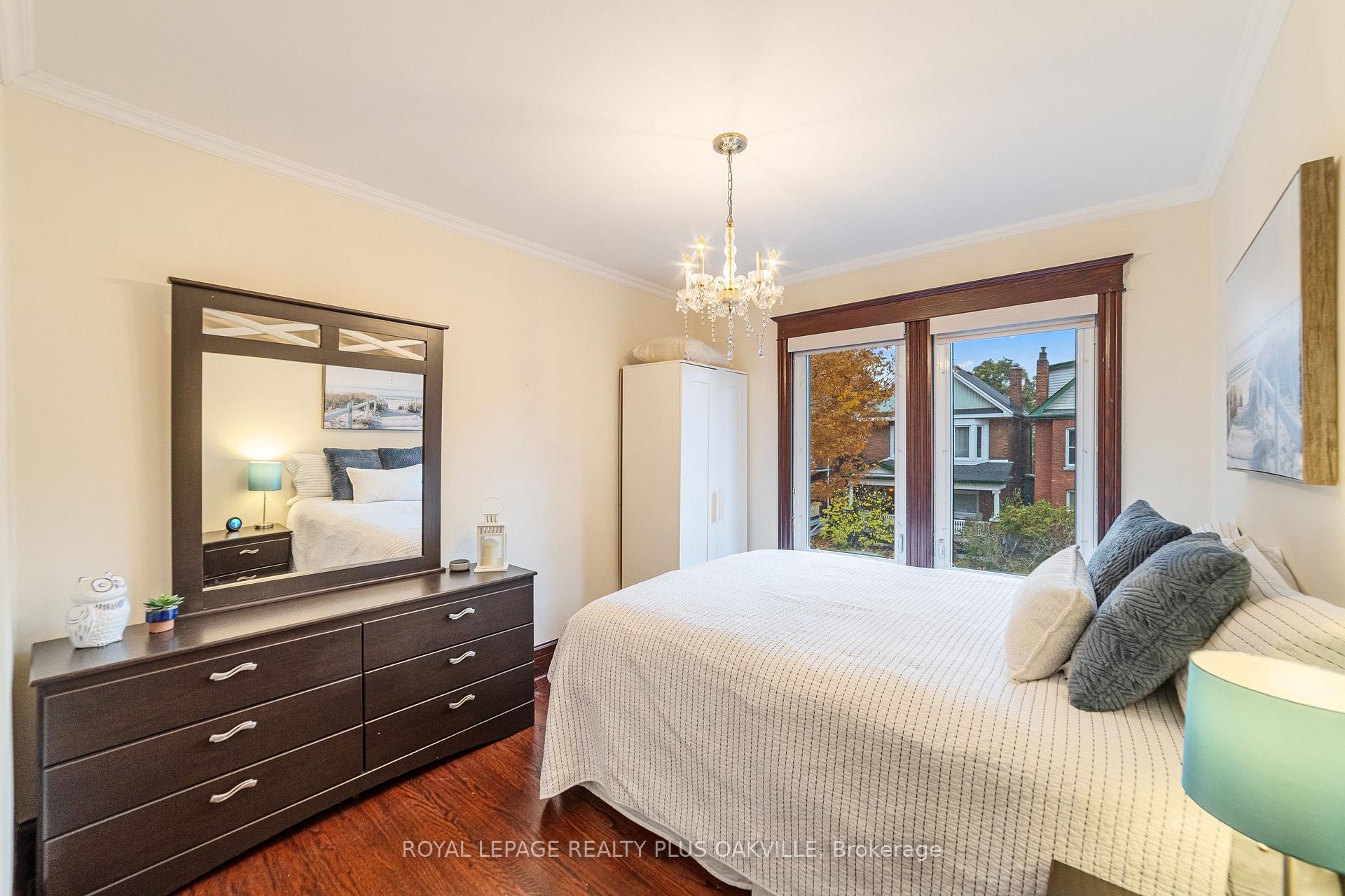 Photo 22 of 53 Barnesdale Avenue S, Hamilton, Stipley — HOMEH