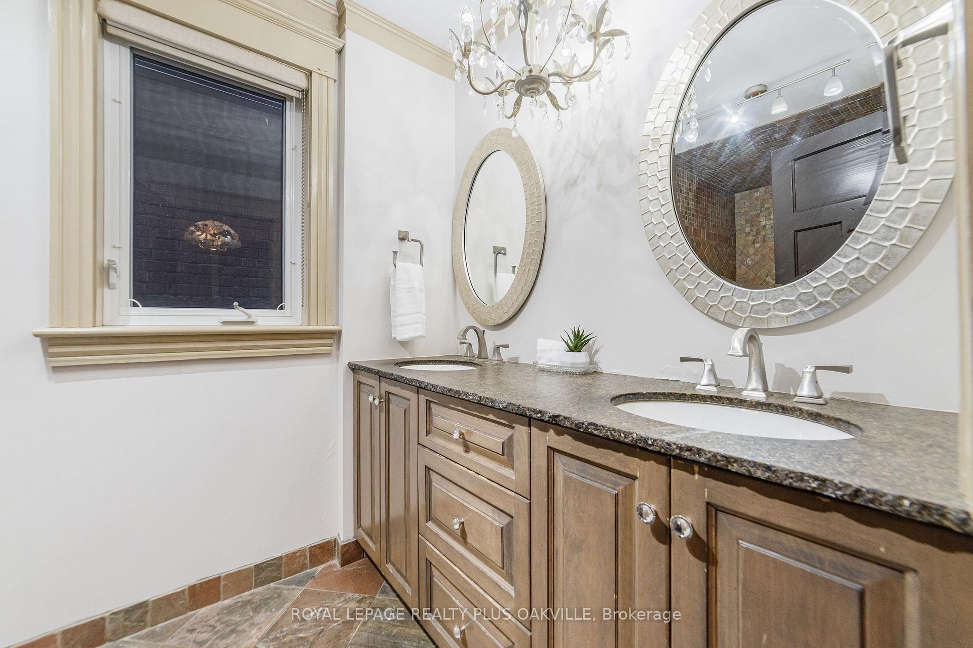 Photo 23 of 53 Barnesdale Avenue S, Hamilton, Stipley — HOMEH