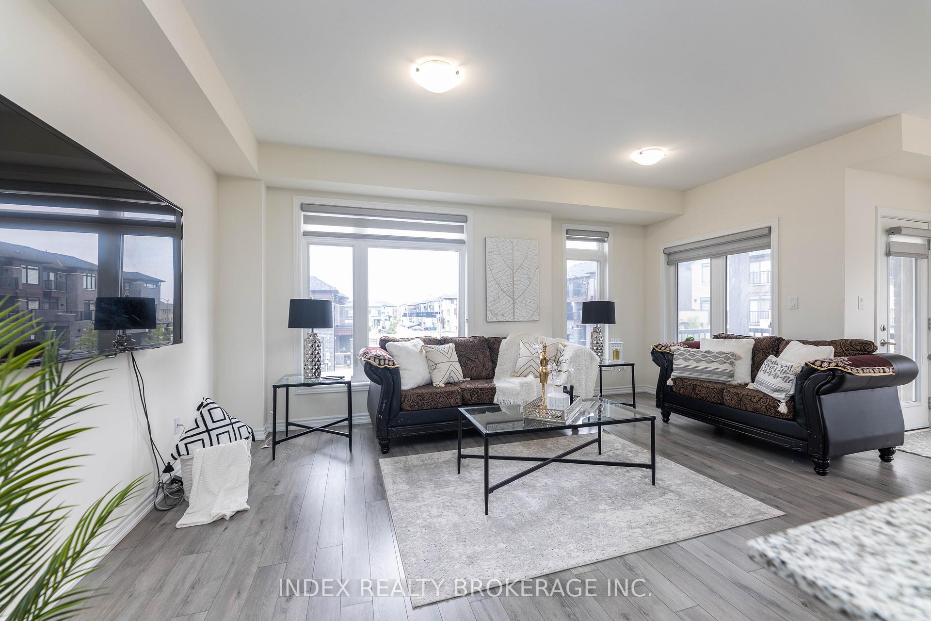 Photo 5 of 2 Haydrop Road, Brampton, Bram East — HOMEH