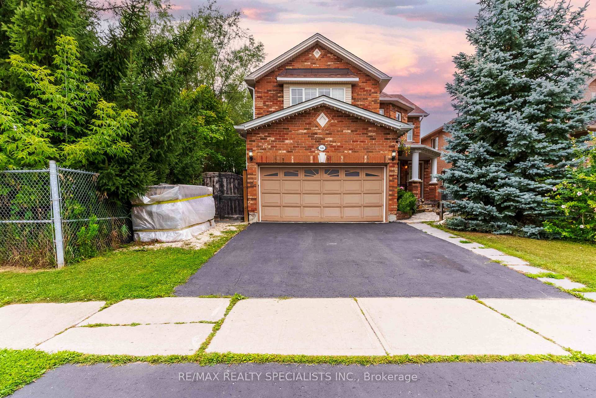 Front of 146 8th Avenue