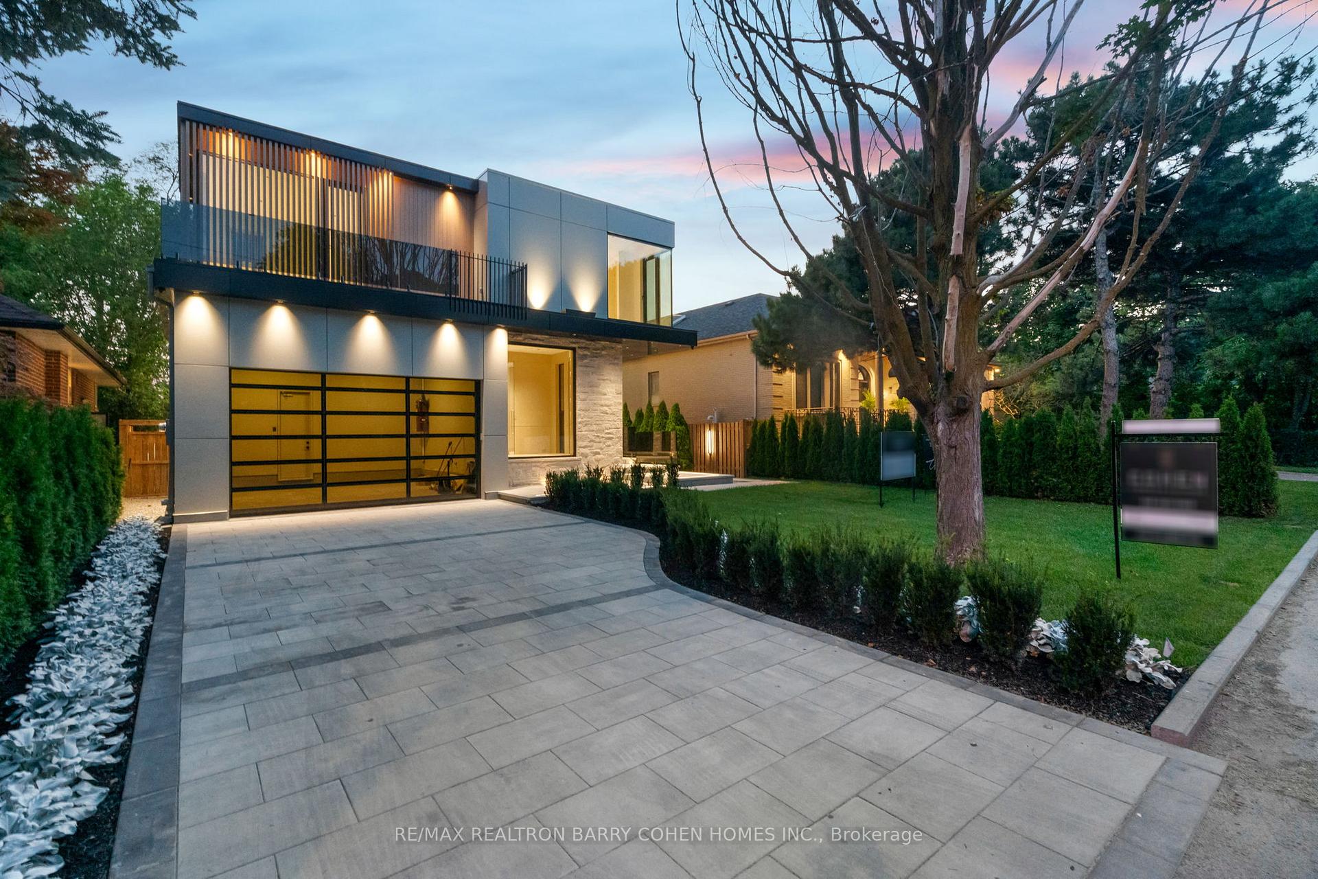 Front of 60 Alexandra Wood