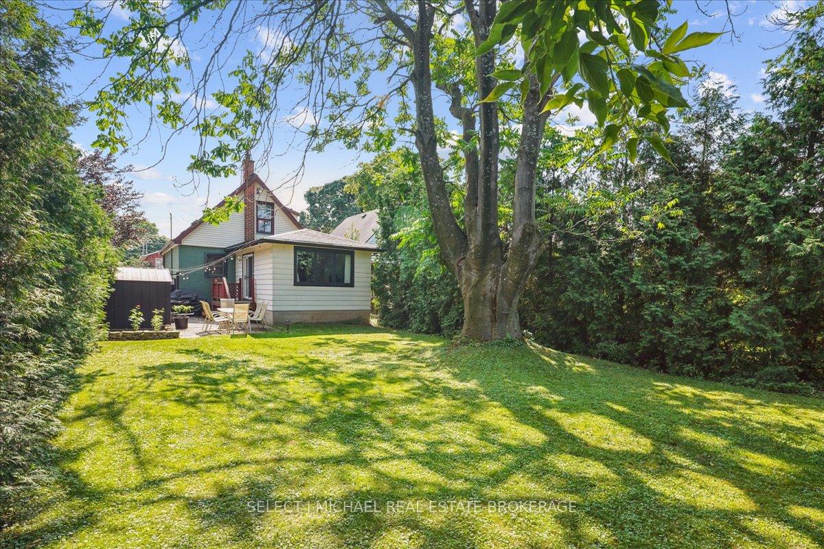 Photo 14 of 62 East 26TH Street, Hamilton, Eastmount — HOMEH