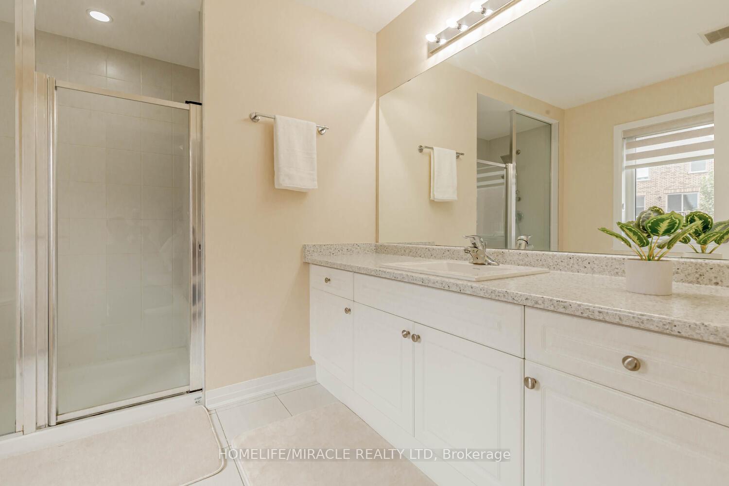 Photo 21 of 124 Casserley Crescent, New Tecumseth, Tottenham — HOMEH