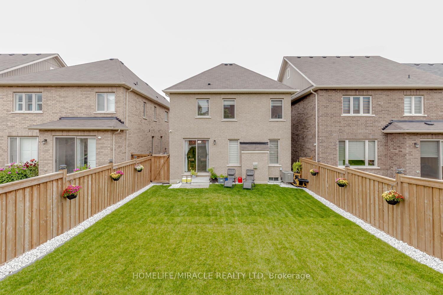 Photo 31 of 124 Casserley Crescent, New Tecumseth, Tottenham — HOMEH
