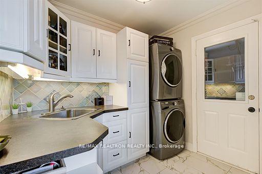 Photo 13 of 70 Humber Valley Crescent, King, King City — HOMEH