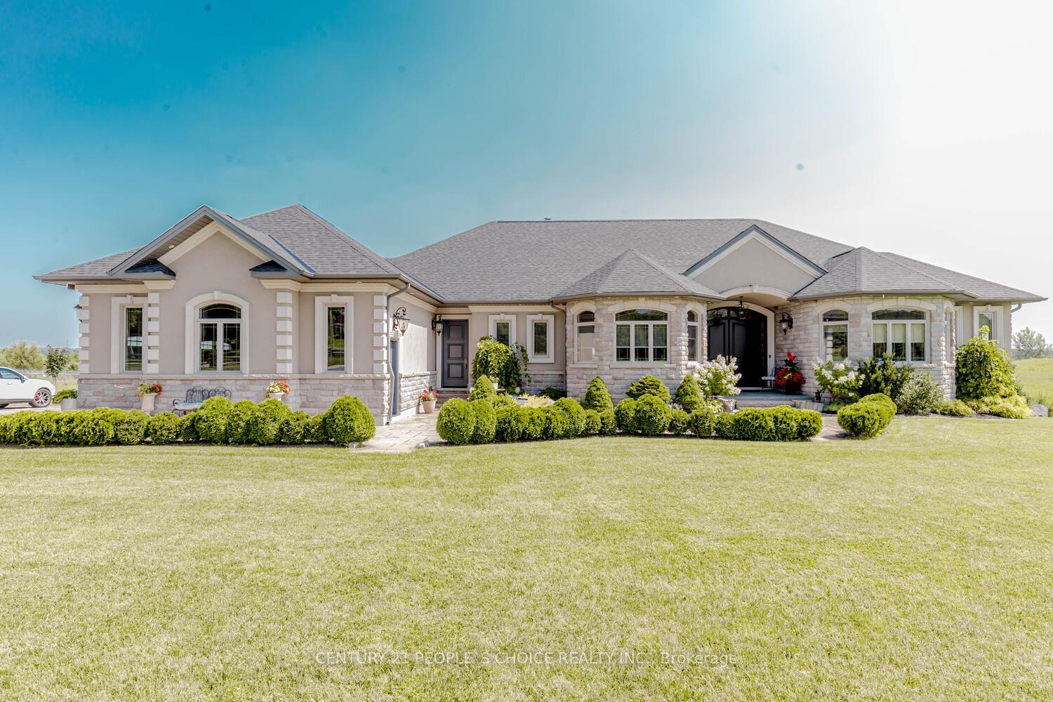 Front of 2049 Highpoint Side Road
