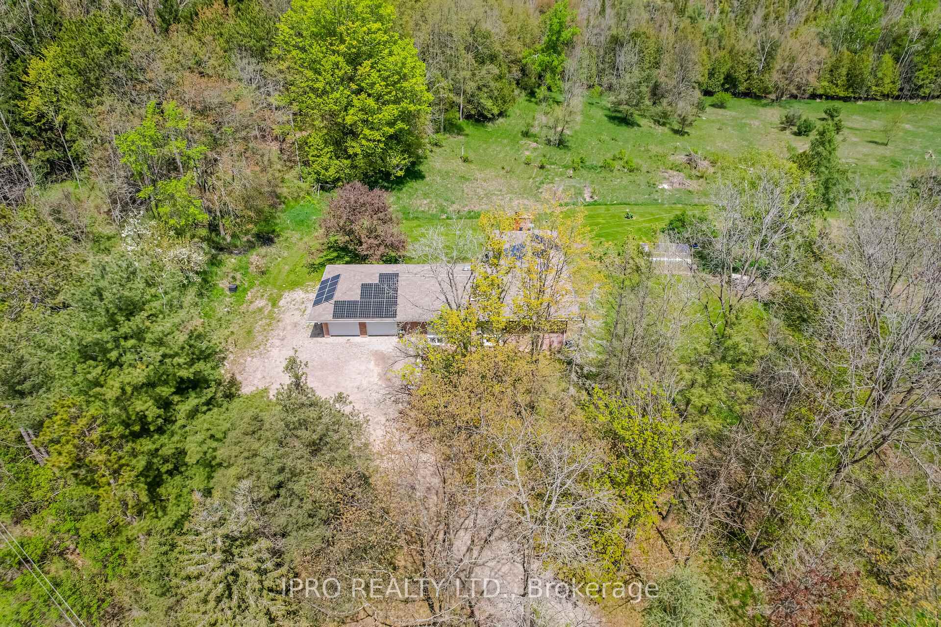 Photo 3 of 18697 Centreville Creek Road, Caledon, Rural Caledon — HOMEH