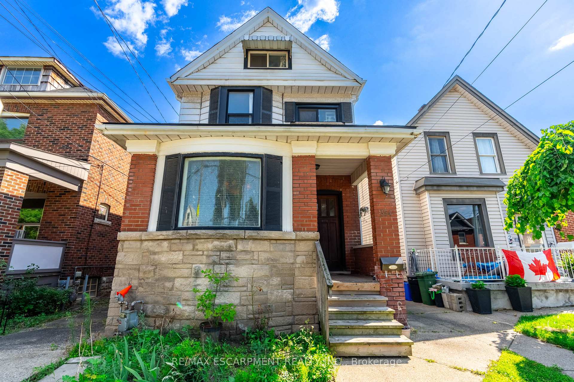 Front of 354 Cumberland Avenue