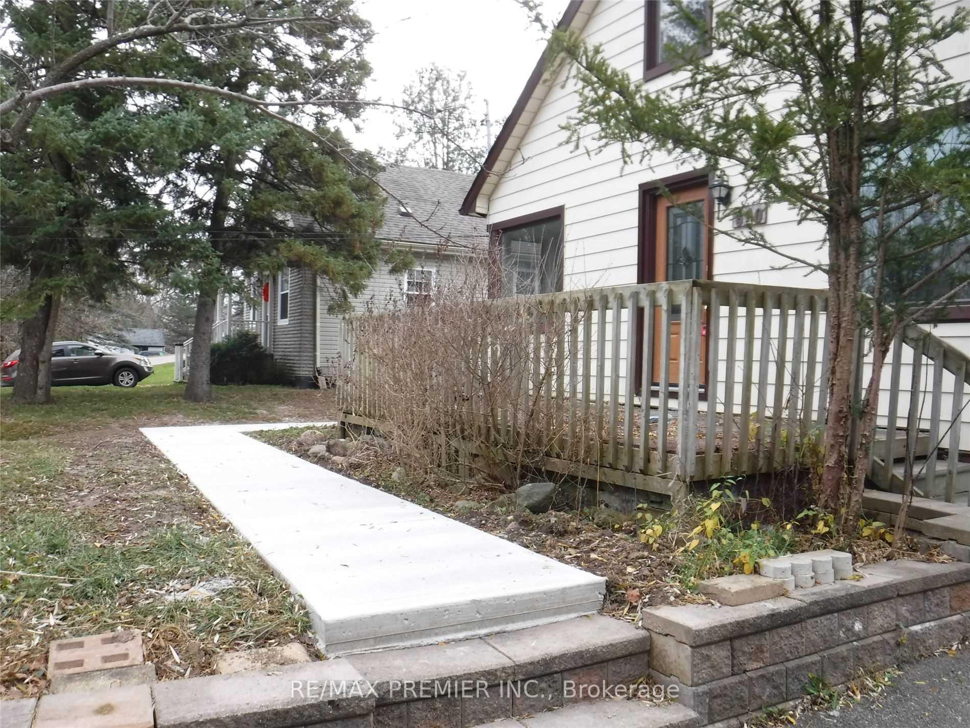 Photo 3 of 340 Centennial Drive, Caledon, Bolton West — HOMEH