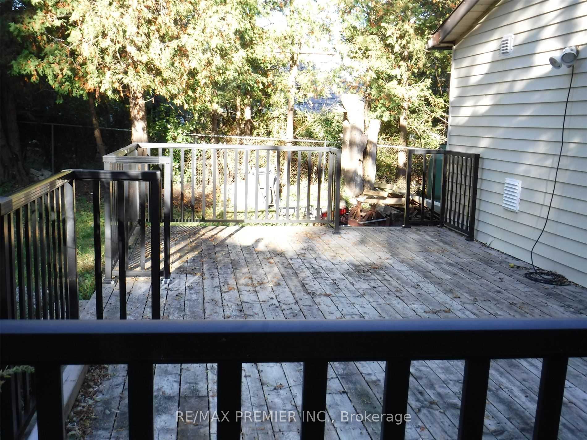Photo 15 of 340 Centennial Drive, Caledon, Bolton West — HOMEH