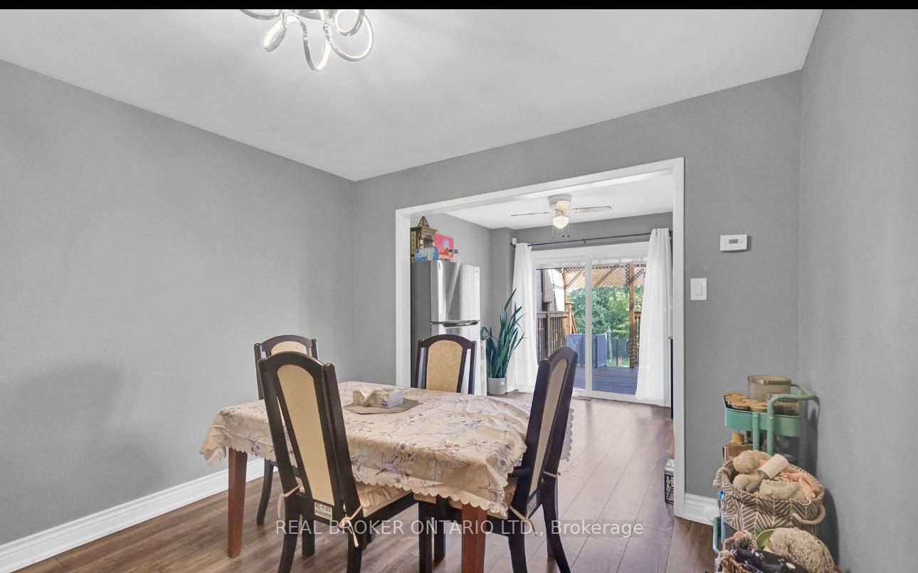 Photo 7 of 37 Stather Crescent, Markham, Milliken Mills East — HOMEH