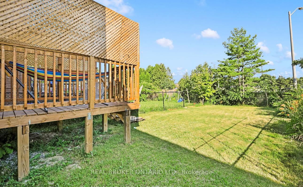 Photo 28 of 37 Stather Crescent, Markham, Milliken Mills East — HOMEH