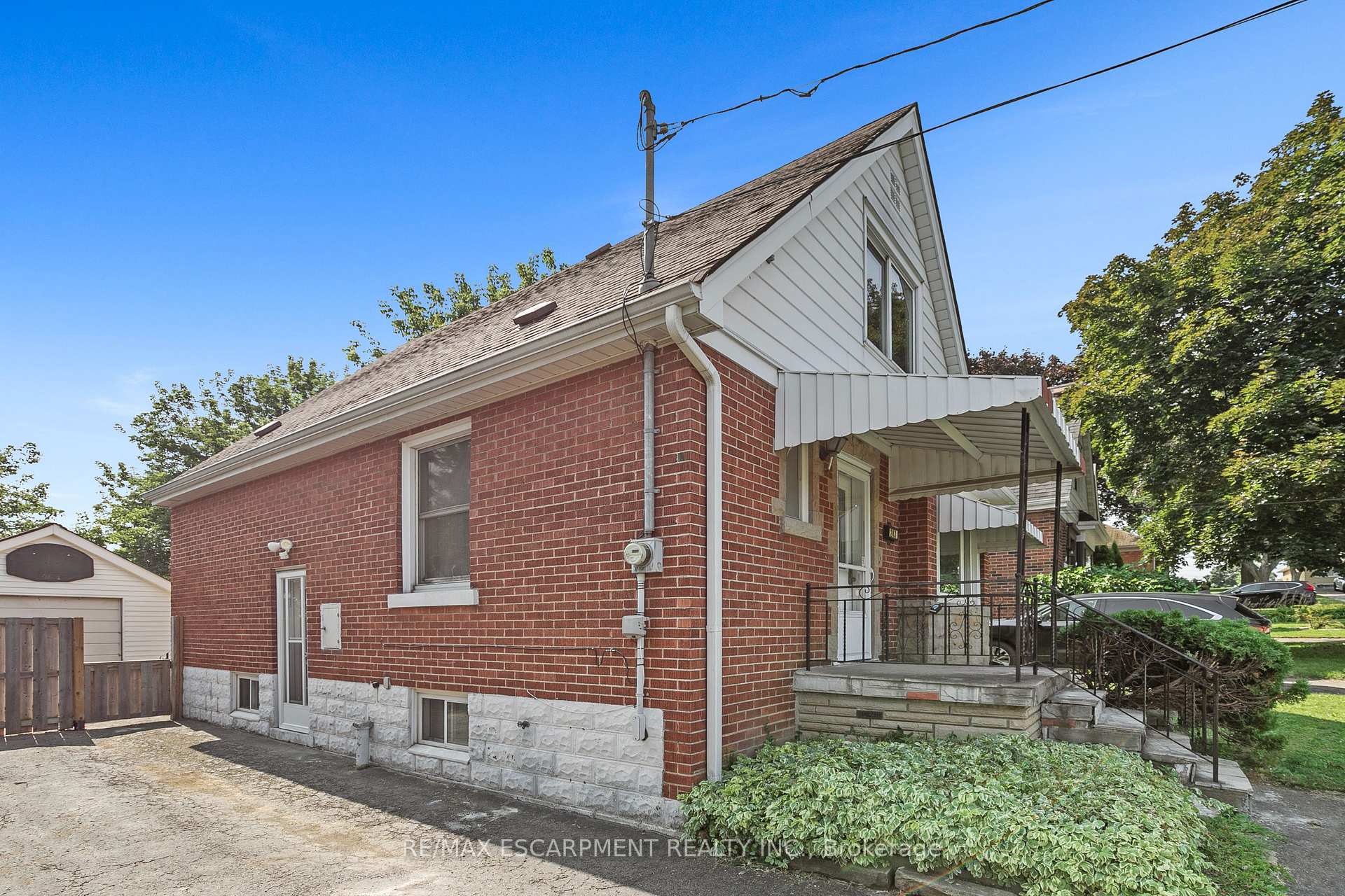 Photo 29 of 243 Holmesdale Avenue, Hamilton, Bartonville — HOMEH