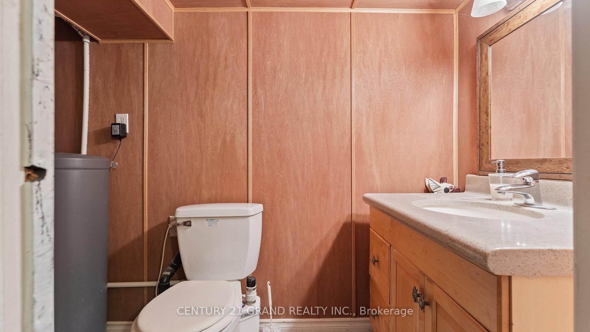 Photo 16 of 87 West River Street, Brant, Paris — HOMEH