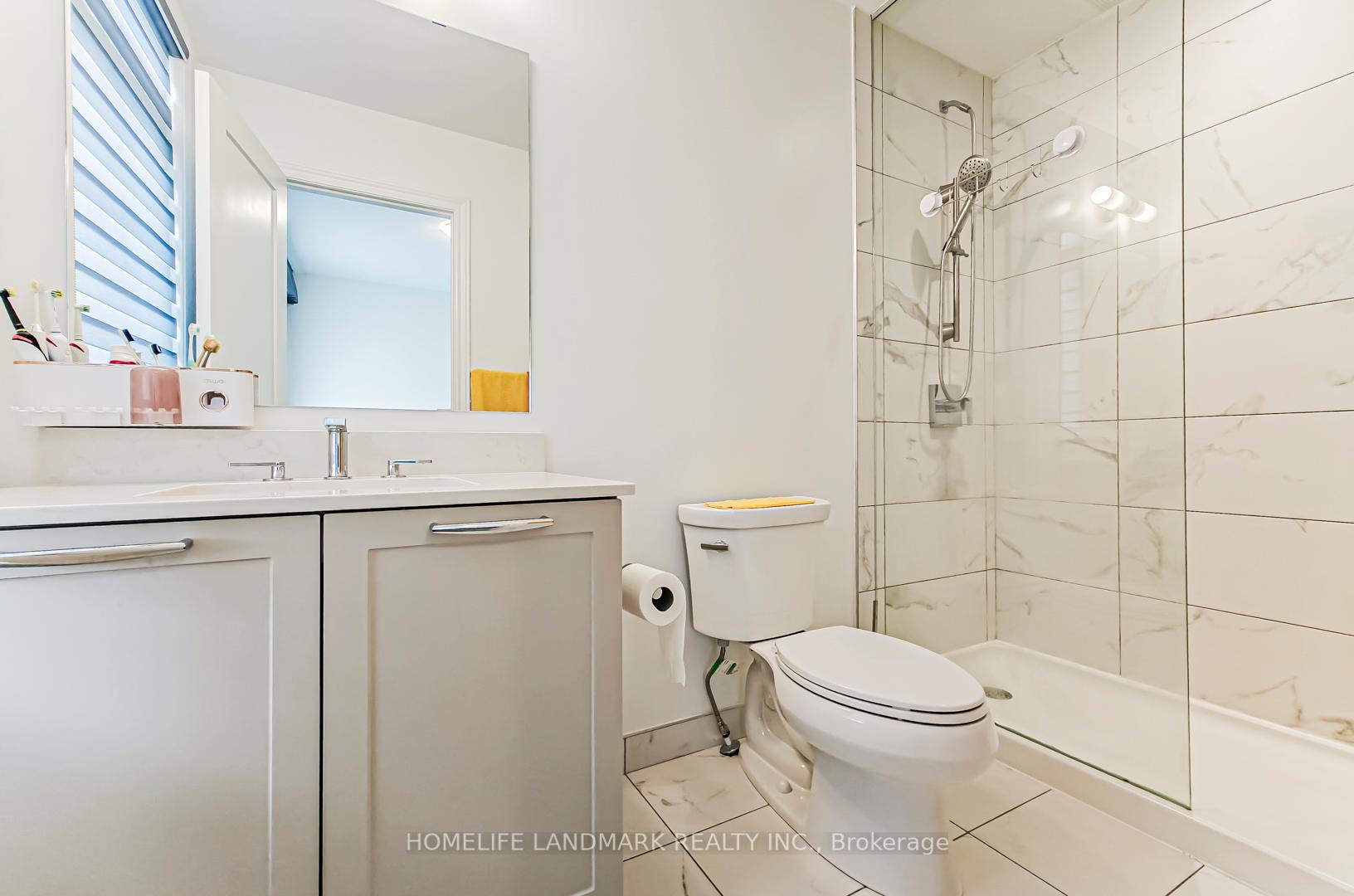 Photo 23 of 84 Village Parkway, Markham, Unionville — HOMEH