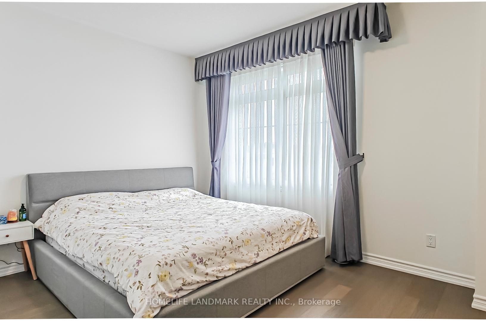 Photo 20 of 84 Village Parkway, Markham, Unionville — HOMEH