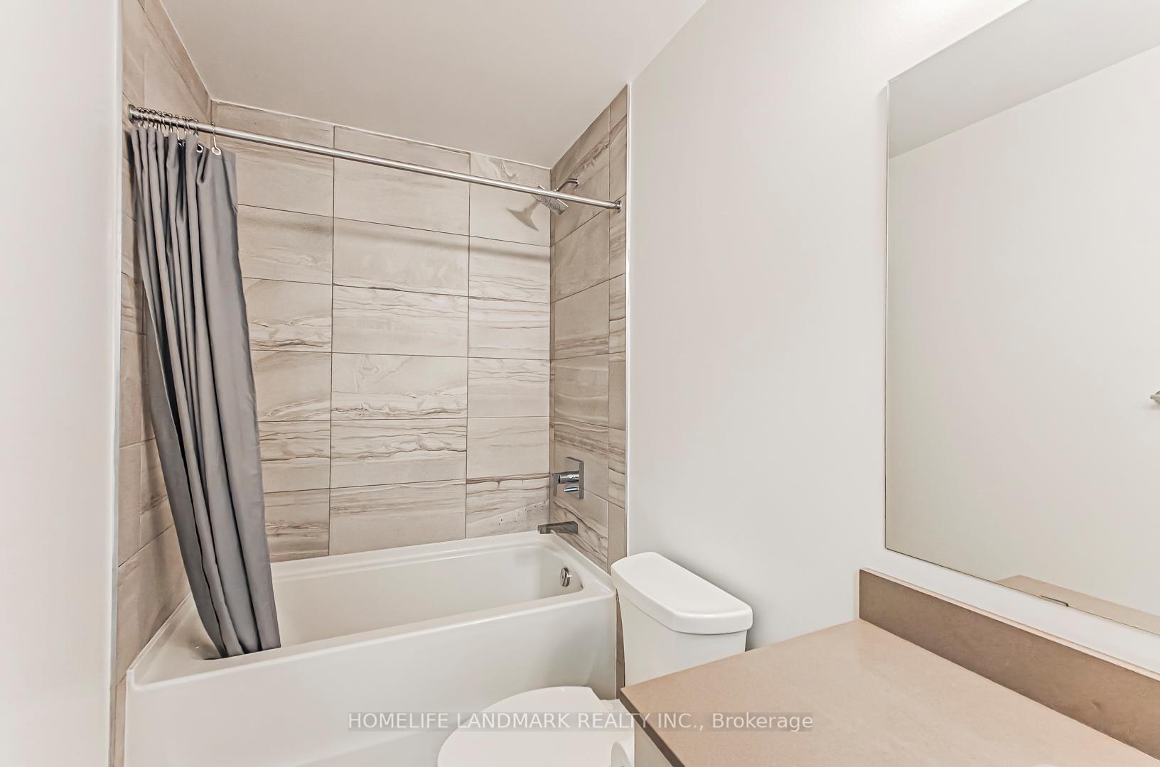 Photo 24 of 84 Village Parkway, Markham, Unionville — HOMEH