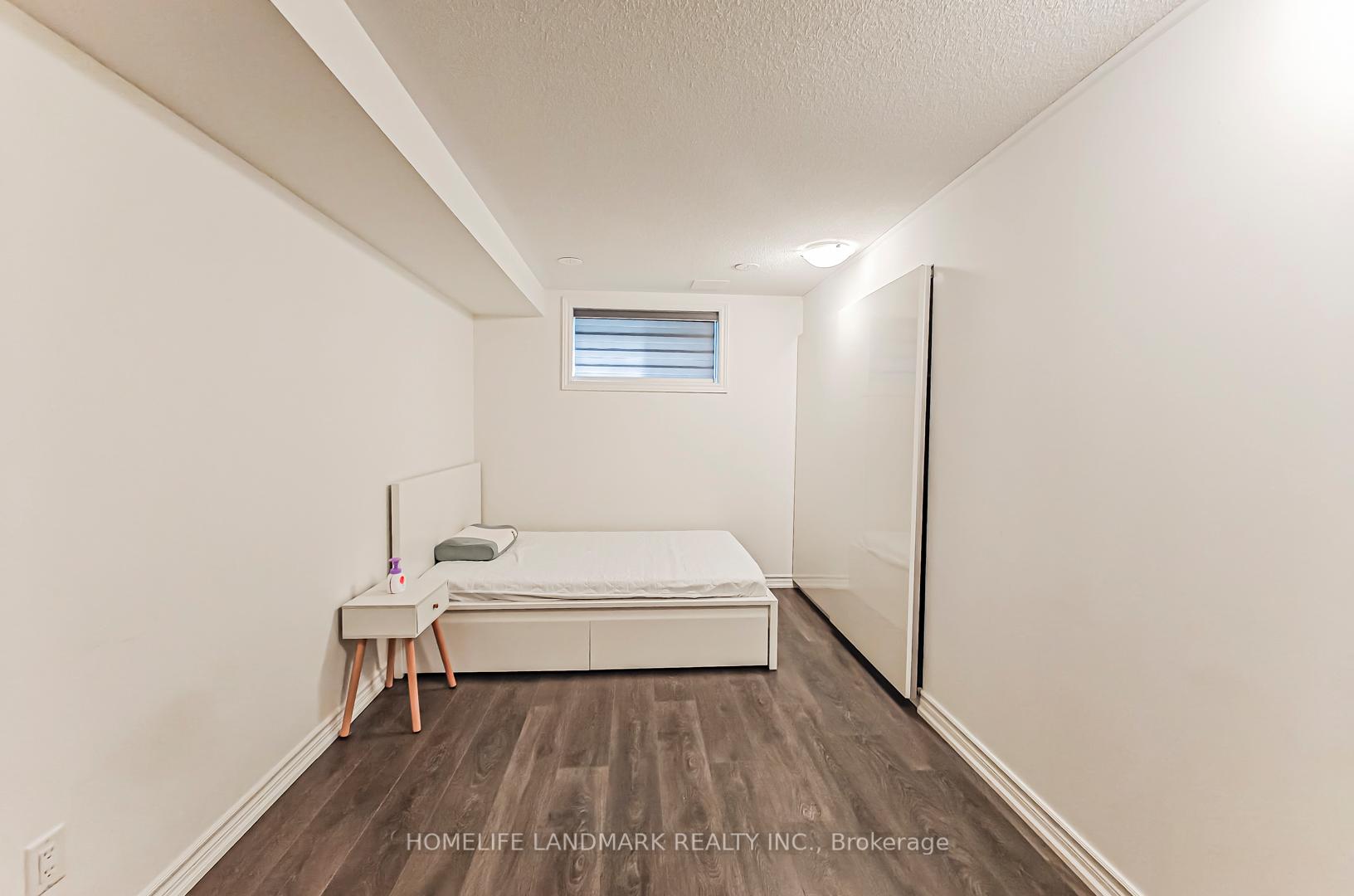 Photo 30 of 84 Village Parkway, Markham, Unionville — HOMEH