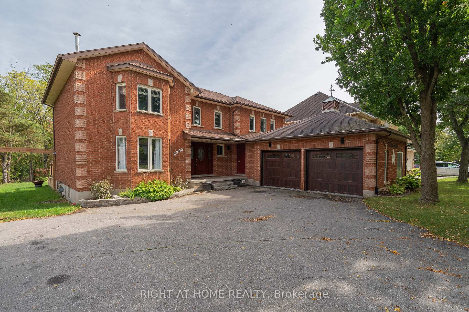 Front of 2205 Coronation Boulevard
