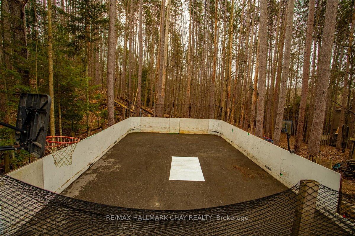 Photo 33 of 12 Pine Ridge Trail, Oro-Medonte, Horseshoe Valley — HOMEH