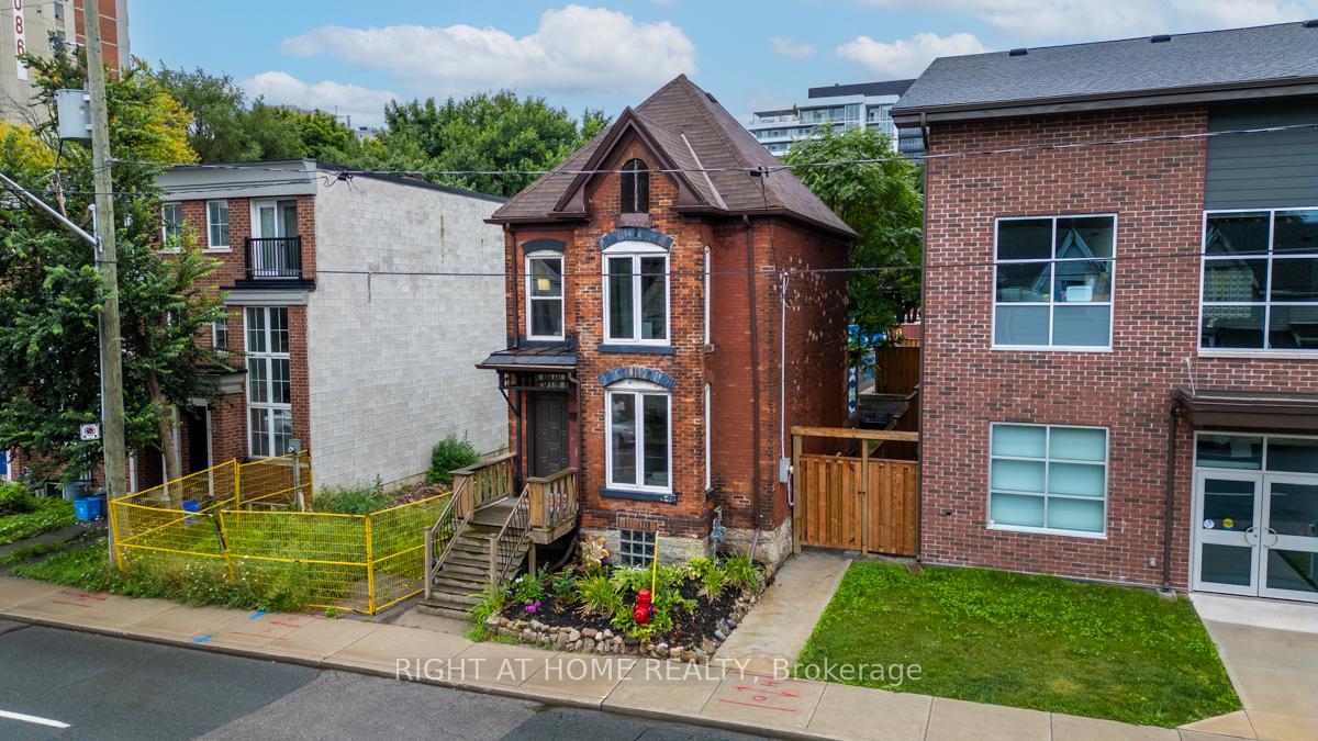 Photo 1 of 176 Wilson Street, Hamilton, Beasley — HOMEH