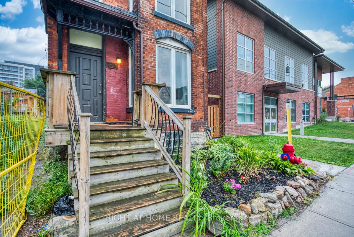 Photo 5 of 176 Wilson Street, Hamilton, Beasley — HOMEH