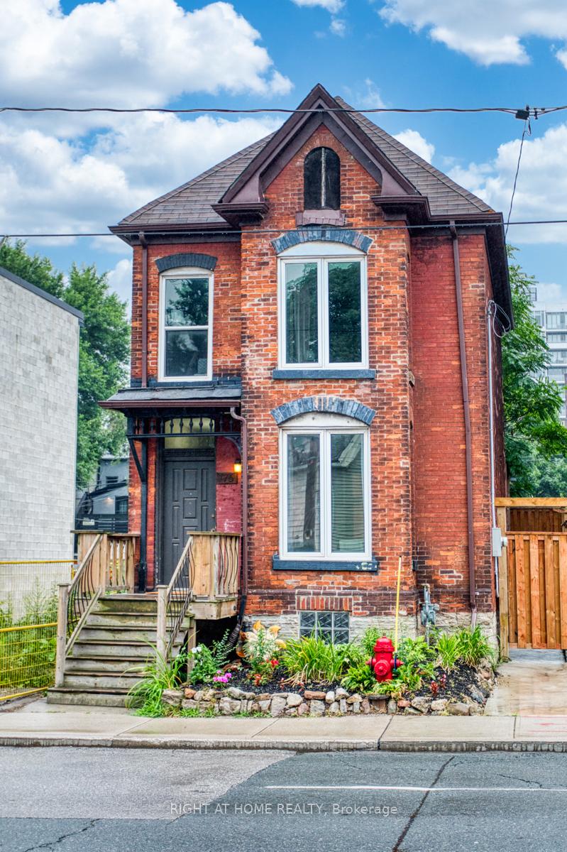 Photo 6 of 176 Wilson Street, Hamilton, Beasley — HOMEH