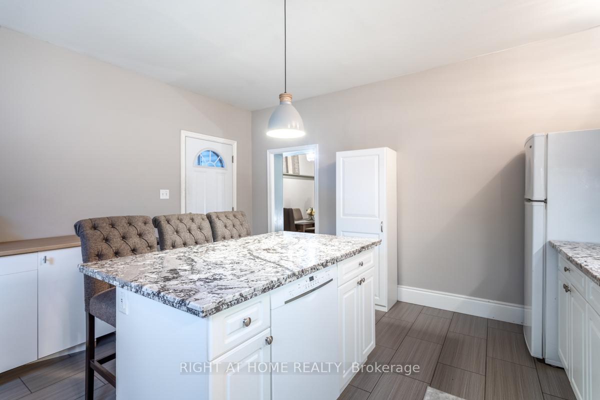 Photo 16 of 176 Wilson Street, Hamilton, Beasley — HOMEH