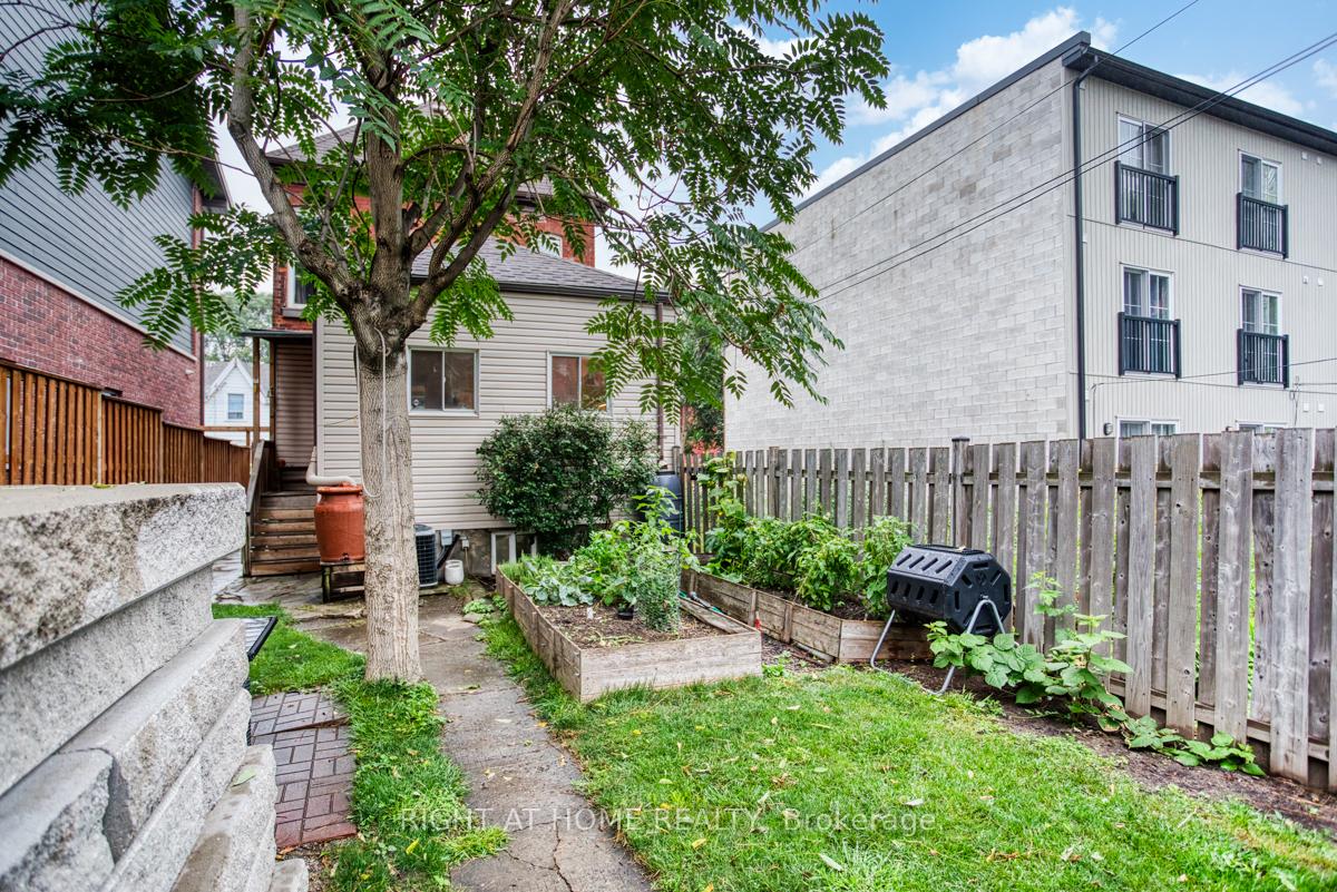 Photo 32 of 176 Wilson Street, Hamilton, Beasley — HOMEH