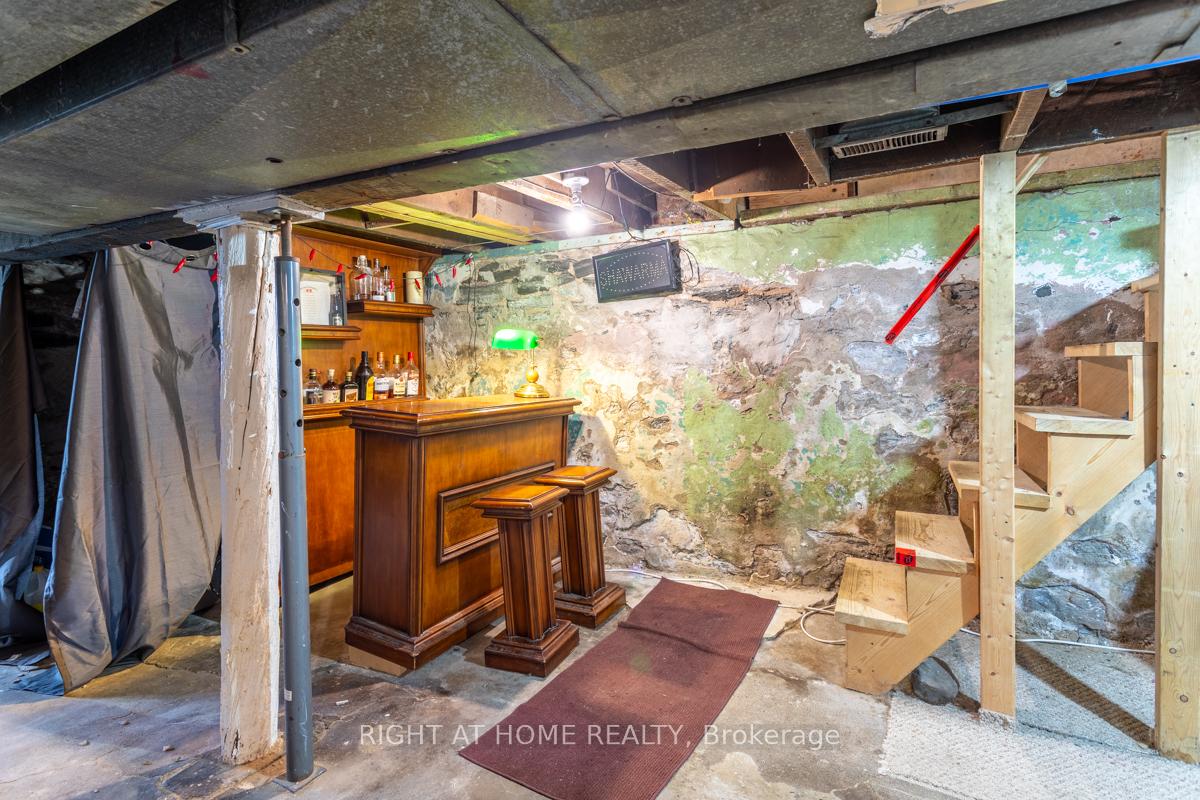 Photo 34 of 176 Wilson Street, Hamilton, Beasley — HOMEH
