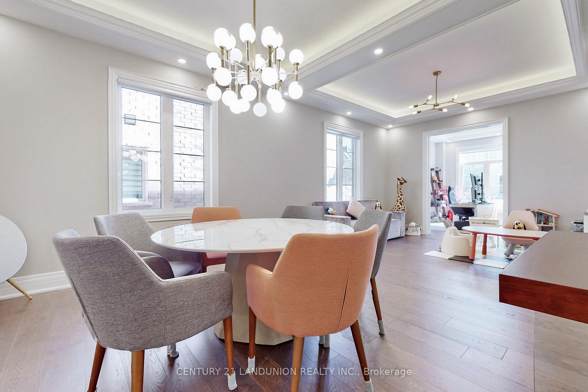 Photo 15 of 22 Conger Street, Vaughan, Patterson — HOMEH